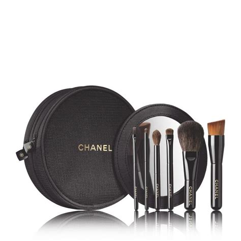 les mini de chanel ราคา|SET LES MINI DE CHANEL Collection of 6 Essential Mini .